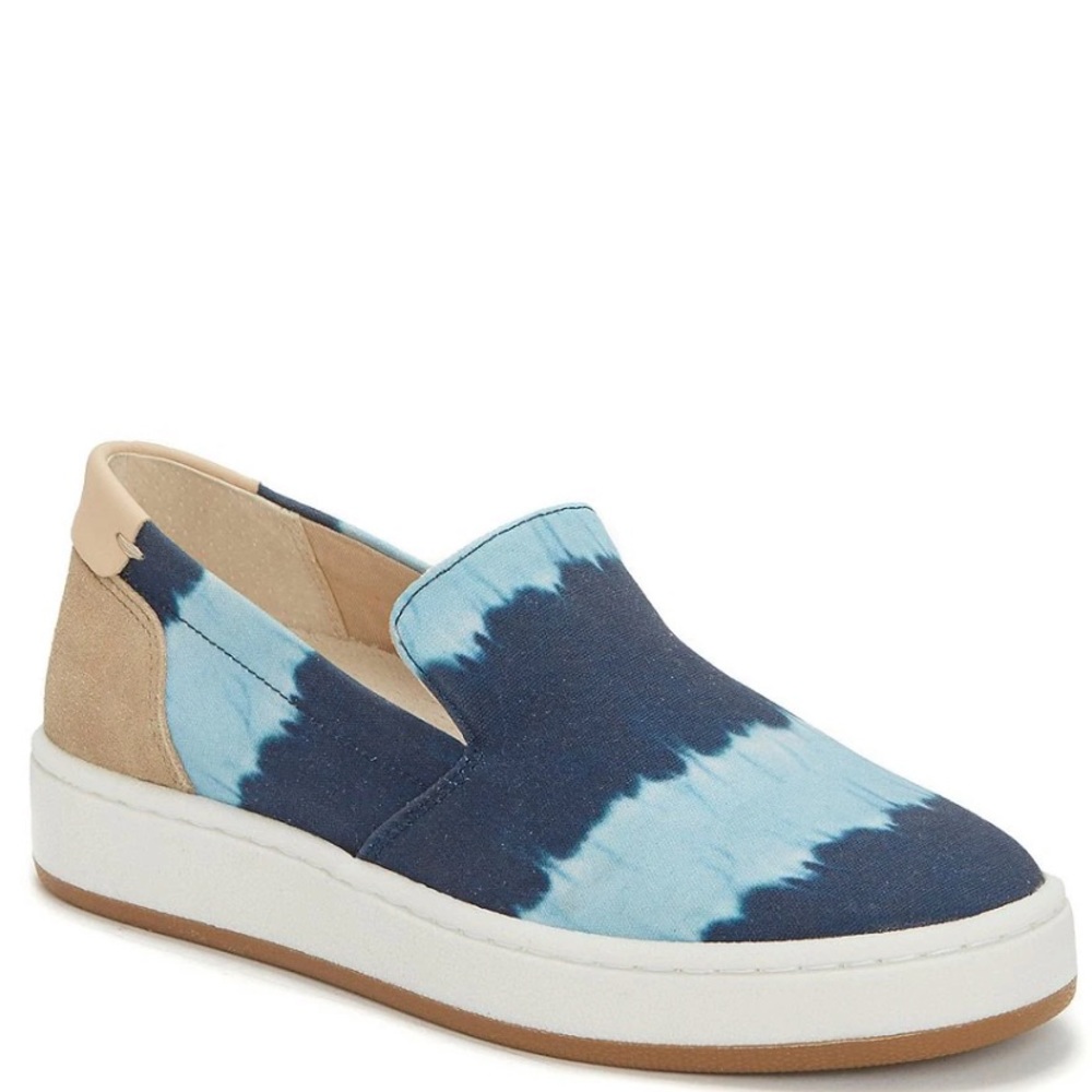 Lucky Brand Sneakers! Size 7.5!